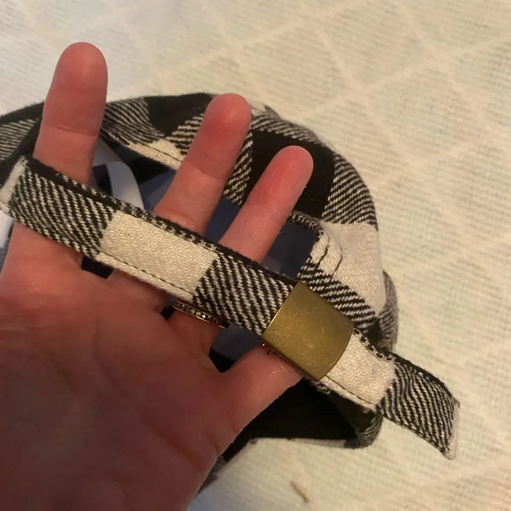 Black and White Buffalo check, light flannel. New - Picture 2 of 4